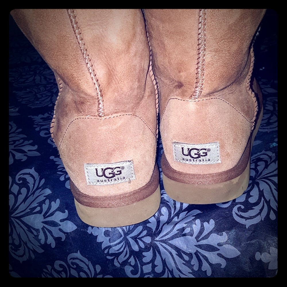 UGG boots sz 8